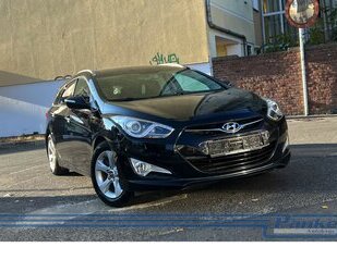 Hyundai i40 cw Style Aut.*Pano*NAV*SHZ*Xenon*Kamera* Gebrauchtwagen