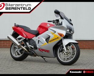 Honda VFR 800 FI * 50 Jahre Edition* Gebrauchtwagen