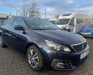 Peugeot 308 1.2 Allure/Panorama/Sportsitze/Kamera Gebrauchtwagen