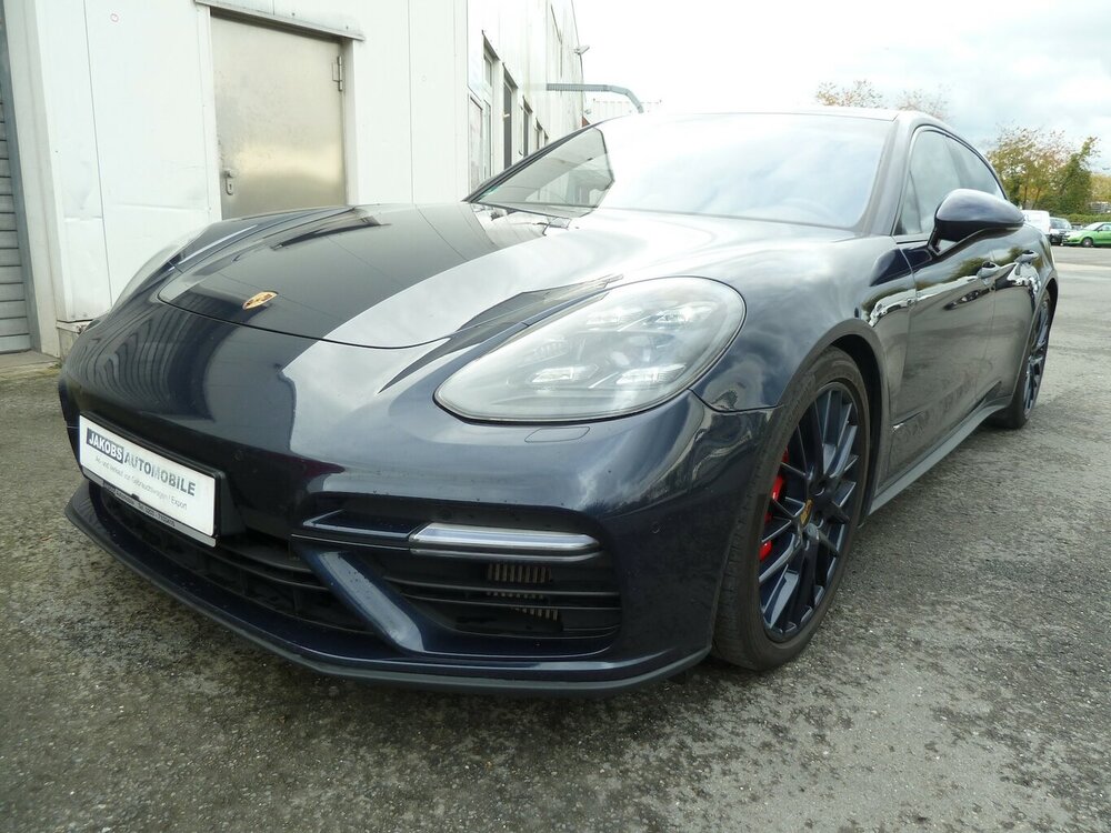 Panamera Turbo Sport Turismo