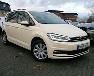 VW Touran 2.0TDI Taxi 7-Sitzer IQ.Light Leder Navi Gebrauchtwagen