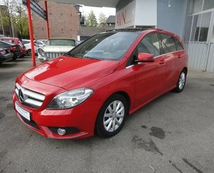 Mercedes-Benz B 180 CDI PanoDach SportPaket Navi PDC SHZ Gebrauchtwagen