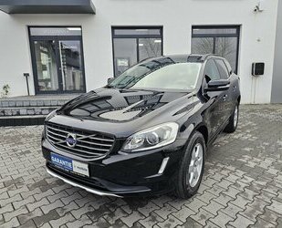 Volvo XC60 2.4 D4 Momentum AWD NAVI AHK PDC BI-XENON Gebrauchtwagen