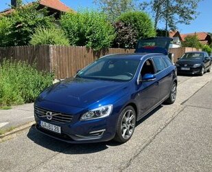 Volvo V60 D4 Ocean Race *wenig Km* Gebrauchtwagen