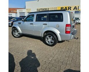 Dodge Nitro CRD SXT 4X4 AUTOM LEDER AHK EL-GSD ALU KLIMA Gebrauchtwagen