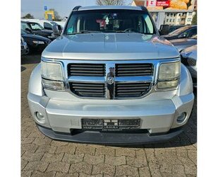 Dodge Nitro CRD SXT 4X4 AT- TÜV 12 26 LEDER AHK EL-GSD A Gebrauchtwagen