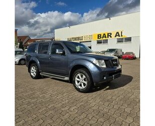 Nissan Pathfinder DCI 4X4 AUTOM AHK 7 SITZER LEDER KLIMAA Gebrauchtwagen