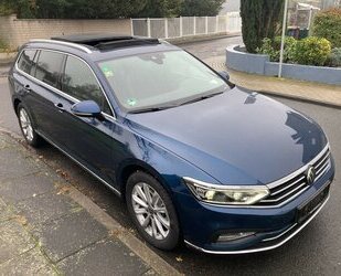 VW Passat Leder.Pano.LED.ACC.AHK.Nav.Cam.V-Cockpit Gebrauchtwagen