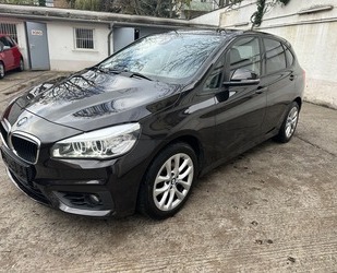 BMW 218 Active Tourer i Advantage Navi AHK Gebrauchtwagen