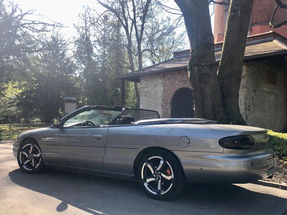 Stratus Cabriolet