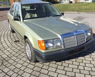 Mercedes-Benz E 230 Gebrauchtwagen