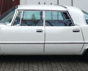 Chrysler Imperial Crown 4 Door Sedan Gebrauchtwagen