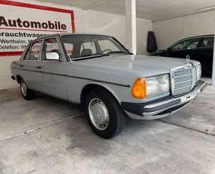 Mercedes-Benz 240 Gebrauchtwagen