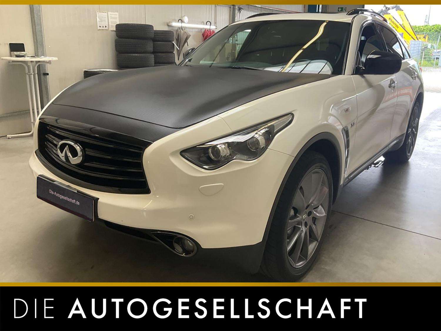 QX70