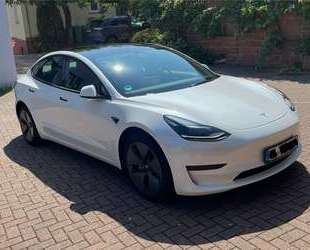 Tesla Model 3 Gebrauchtwagen