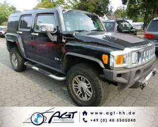 Hummer H3 