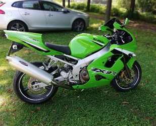 Kawasaki Ninja ZX-9R Gebrauchtwagen