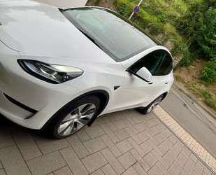 Tesla Model Y Gebrauchtwagen