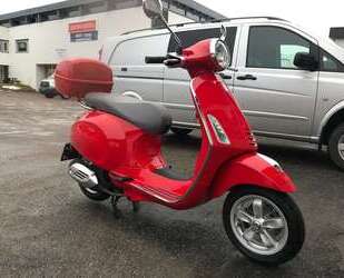 Vespa Primavera 125 