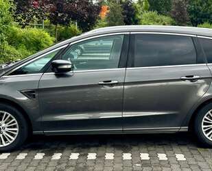 Ford S-Max Gebrauchtwagen