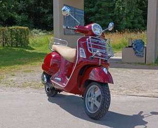 Vespa GTS 250ie Gebrauchtwagen