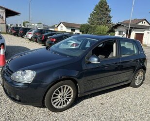 VW Golf 1.4i Goal Klima Tempomat Navi PDC SHZ Gebrauchtwagen