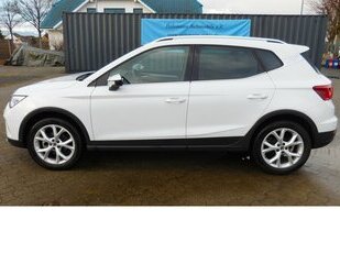 Seat Arona 1.0 FR-Line TSI BMT DSG Navi Klima Alu Gebrauchtwagen