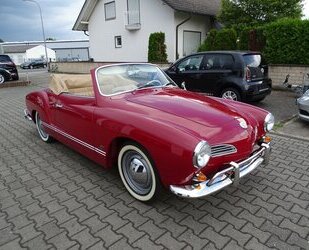 VW Karmann Ghia Cabrio vollständig restauriert Oldtimer