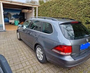 VW Volkswagen Golf 1.6 TDI Comfortline Variant Comfor Gebrauchtwagen