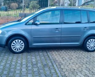 VW Volkswagen Touran 2.0 TDI DSG Trendline Trendline Gebrauchtwagen