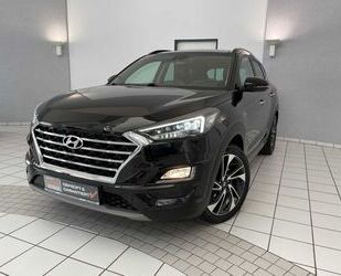 Hyundai Hyundai TUCSON 2.0 CRDi Premium 4WD Aut. *PANORAMA Gebrauchtwagen