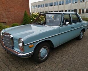 Mercedes-Benz Mercedes-Benz 220/8 W115 