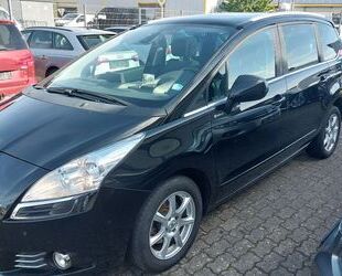 Peugeot Peugeot 5008 2.0 Family HDi FAP 150 Gebrauchtwagen