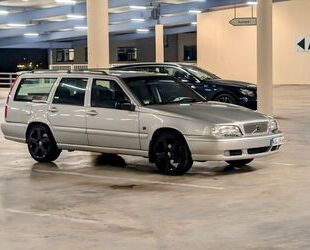 Volvo Volvo V70 2.5T SCHALTER PEGASUS FELGEN V70R SPOIL Gebrauchtwagen