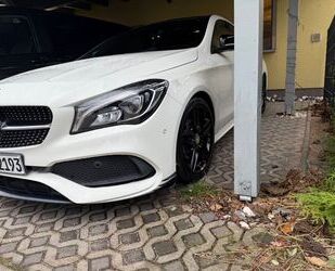 Mercedes-Benz Mercedes-Benz CLA AMG NIGHT PANO LED SPIEGEL KAMER Gebrauchtwagen