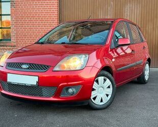 Ford Ford Fiesta 1.4 16V Trend Klima AHK Winterräder TÜ Gebrauchtwagen