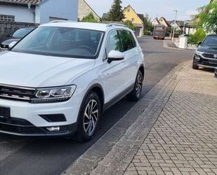 VW Volkswagen Tiguan Join 1.4 TSI Start-Stopp LED Nav Gebrauchtwagen