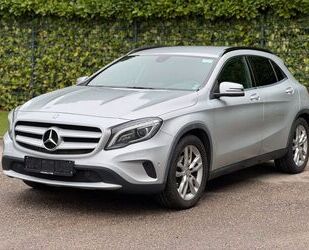 Mercedes-Benz Mercedes-Benz GLA 220 d 4M R-KAM/OFFROADPAKET/AHK/ Gebrauchtwagen