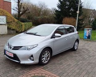 Toyota Toyota Auris Start Edition Scheckheftgepflegt Gebrauchtwagen