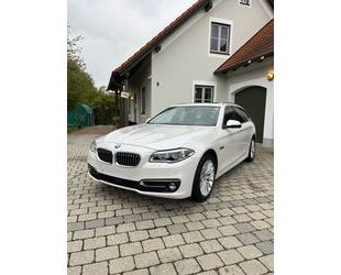 BMW BMW 530d xDrive Touring A Luxury Line Luxury Line Gebrauchtwagen