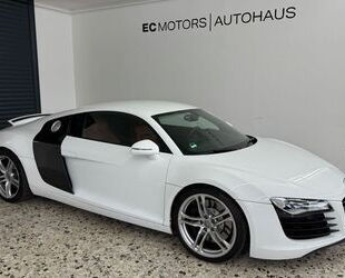 Audi Audi R8 Coupe 4.2 FSI quattro DEUTSCH - SCHECKHEFT Gebrauchtwagen