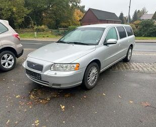 Volvo Volvo V70 Kombi Edition Sport*NAVI*LEDER*ALU*KLIMA Gebrauchtwagen