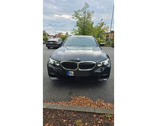 BMW BMW 320d Touring M Sport Automatik Gebrauchtwagen