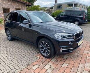 BMW BMW X5 xDrive30d+Leder+Navi+Bi-Xenon+ Gebrauchtwagen