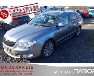 Skoda Skoda Superb Combi 2.0 TDI Exclusive Pano Nav AHK Gebrauchtwagen