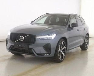 Volvo Volvo XC60 B5 Ultra Dark AWD/Pano/StHz/Four-C/ab 1 Gebrauchtwagen