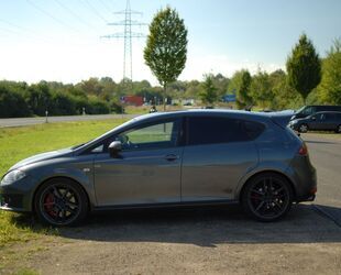 Seat Seat Leon 2.0 T FSI Cupra R Cupra R Gebrauchtwagen