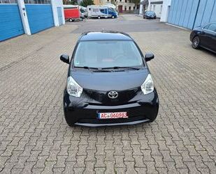 Toyota Toyota IQ iQ Basis,Klimatronic,Leder,Navigation Gebrauchtwagen