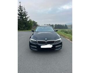 BMW BMW 530i xDrive Touring Steptronic Standheizung LE Gebrauchtwagen