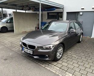 BMW BMW 320d Touring - Automatik, Navi, Sportsitze Gebrauchtwagen